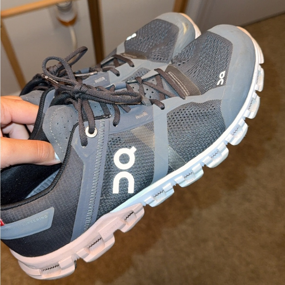 On Cloud Running Charcoal and Pink Sneakers